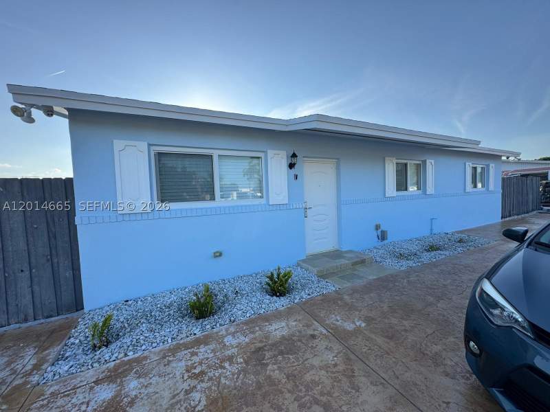 3 bedroom SingleFamilyResidence at 19500 SW 115th Ave, South Miami Heights 1st A, Miami — photo 4