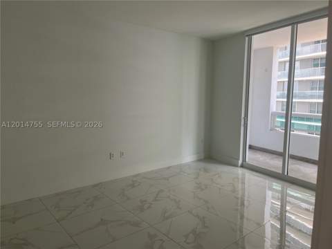 1800 N Bayshore Dr 614, Miami FL - photo 10 of 44