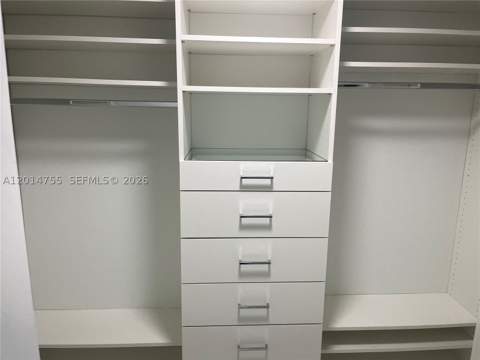 1800 N Bayshore Dr 614, Miami FL - photo 13 of 44