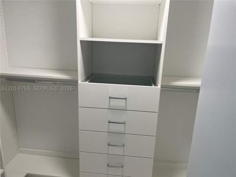1800 N Bayshore Dr 614, Miami FL - photo 16 of 44