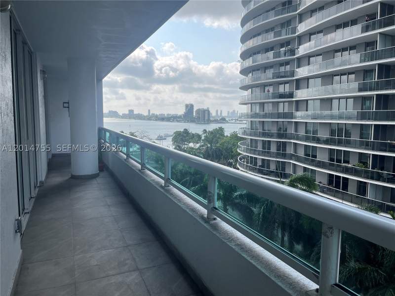 2 bedroom Condominium at 1800 N Bayshore Dr 614, 1800 Club Condo, Miami — photo 2