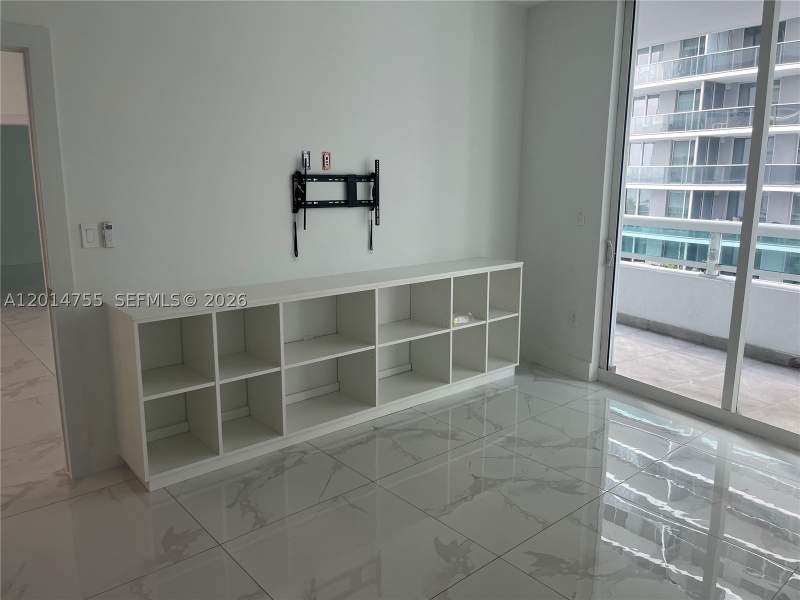 2 bedroom Condominium at 1800 N Bayshore Dr 614, 1800 Club Condo, Miami — photo 5