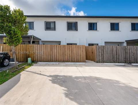 13353 SW 250th Ter, Homestead FL - photo 6 of 29