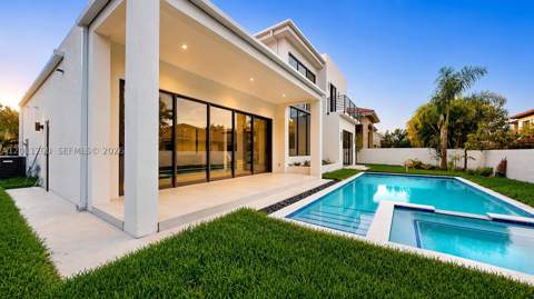 16022 NW 83rd Ct, Miami Lakes FL - photo 10 of 117