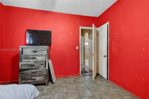 1211 NW 37th St, Miami FL - photo 16 of 20