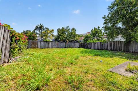 1211 NW 37th St, Miami FL - photo 18 of 20