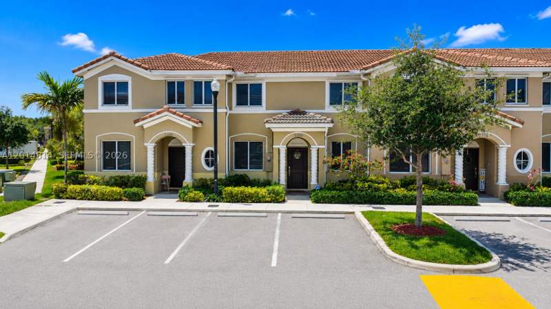 3 bedroom Townhouse at 2382 SE 10th St, Towns At Seascape, Homestead — photo 3