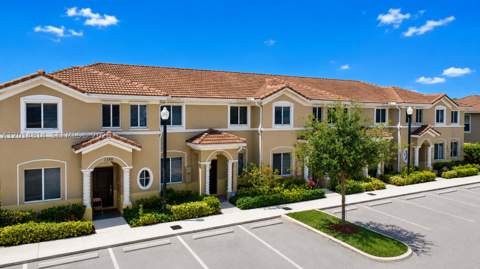 2382 SE 10th St, Homestead FL - photo 7 of 27