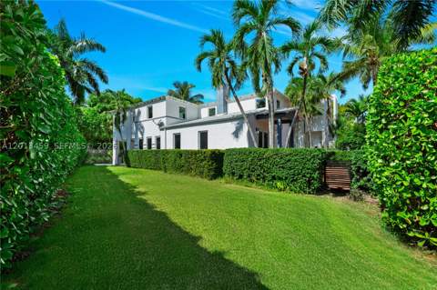1281 S Venetian Way, Miami FL - photo 8 of 48