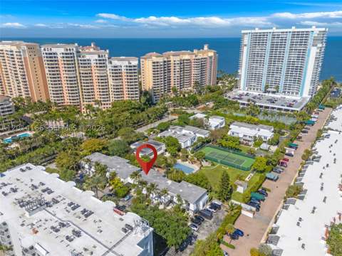 232 Sea View Dr 108, Key Biscayne FL - photo 24 of 27
