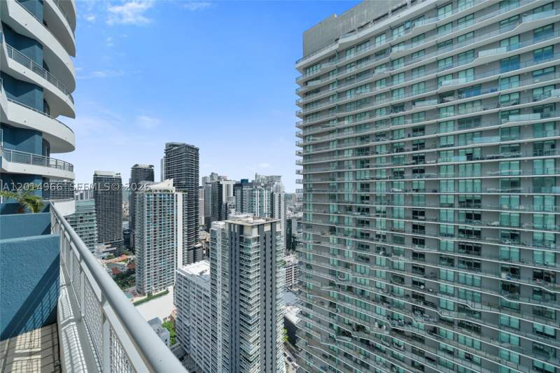 1 bedroom Condominium at 60 SW 13th St 4008, Infinity At Brickell Cond, Miami — photo 3