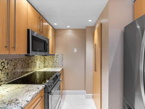701 Brickell Key Blvd 2511, Miami FL - photo 12 of 34