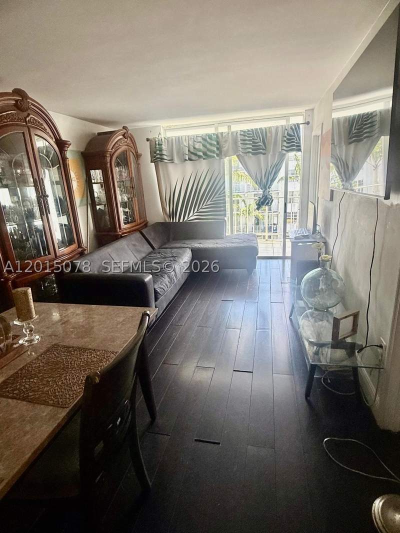 3 bedroom Condominium at 488 NW 165th St Rd B-512, Montecarlo Condo, Miami — photo 4