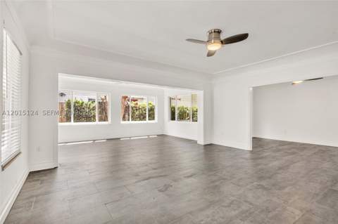 634 NE 72nd Ter, Miami FL - photo 9 of 47