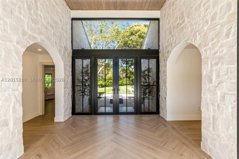 5 bedroom SingleFamilyResidence at 16889 SW 73rd Ct, Banyan Woods, Palmetto Bay — photo 5