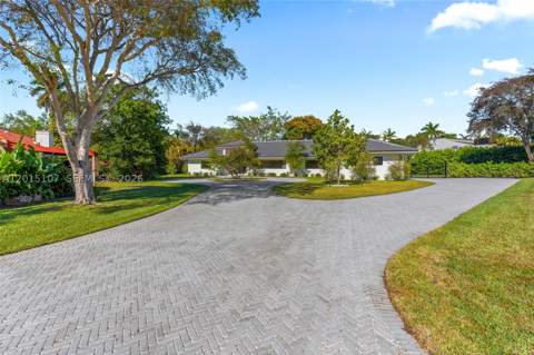 16889 SW 73rd Ct, Palmetto Bay FL - photo 9 of 70