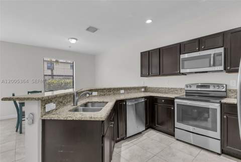 11738 SW 238th St, Homestead FL - photo 8 of 40