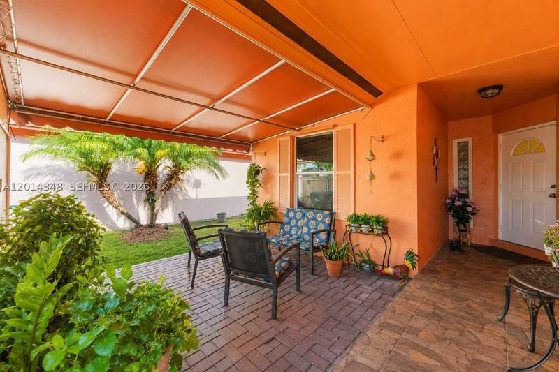 4 bedroom SingleFamilyResidence at 12801 SW 248th Ter, Princetonian By The Park, Homestead — photo 4