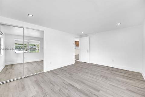 12621 NW 22nd Ct, Miami FL - photo 19 of 29