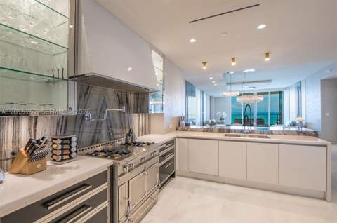 17901 Collins Ave 3103, Sunny Isles Beach FL - photo 7 of 37