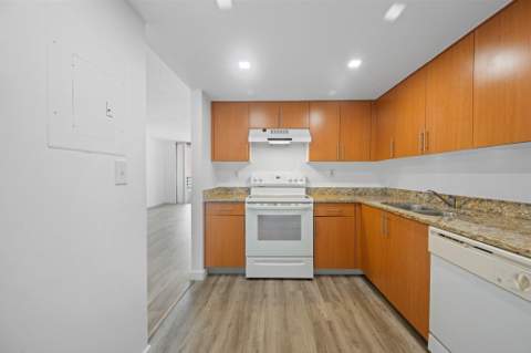 3300 NE 192nd Street 915, Aventura FL - photo 14 of 27