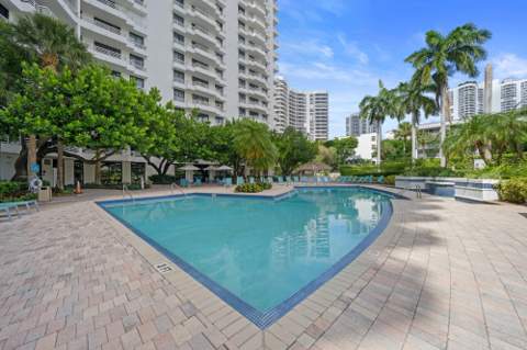 3300 NE 192nd Street 915, Aventura FL - photo 24 of 27
