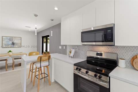 10 NW 100th St, Miami Shores FL - photo 22 of 40
