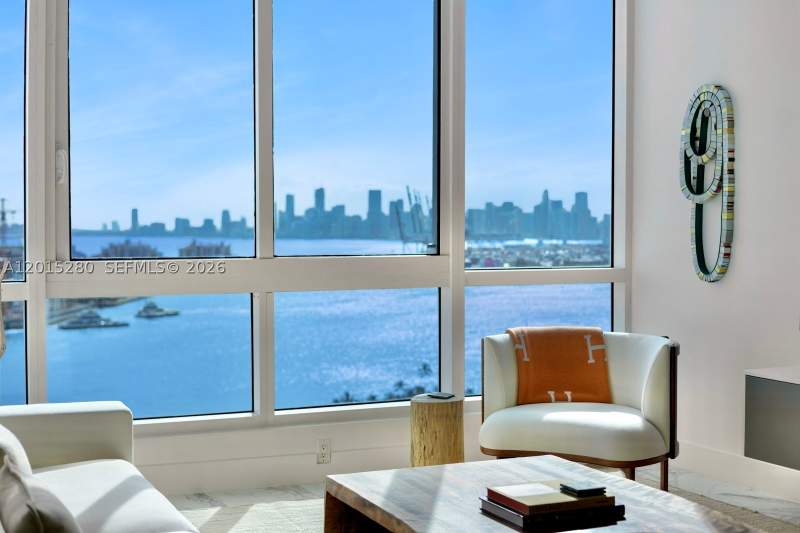 1 bedroom Condominium at 100 S Pointe Dr 2003, Continuum On South Beach, Miami Beach — photo 4