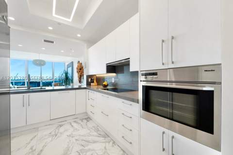 100 S Pointe Dr 2003, Miami Beach FL - photo 8 of 25