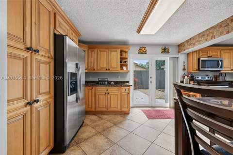 10934 SW 137th Ct, Miami FL - photo 6 of 36