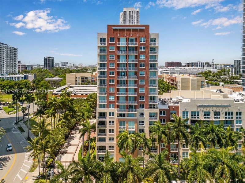3 bedroom Condominium at 2000 N Bayshore Dr 702, Cite Condo, Miami — photo 2