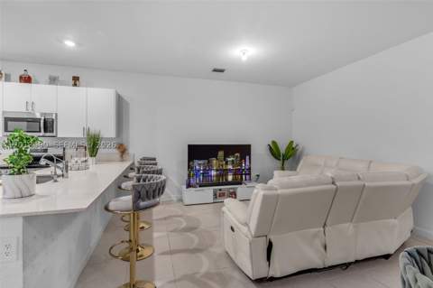 12832 SW 243rd St, Homestead FL - photo 11 of 37