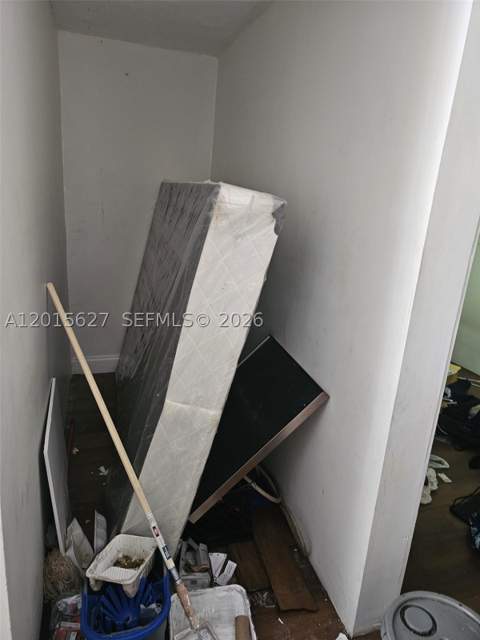 1717 NW 69th St, Miami FL - photo 17 of 35