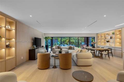 72 W Shore Dr W, Miami FL - photo 12 of 107