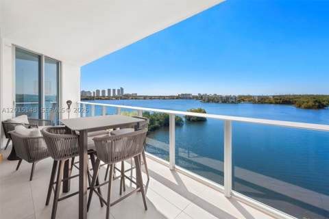 17111 Biscayne Blvd 606, North Miami Beach FL - photo 6 of 35