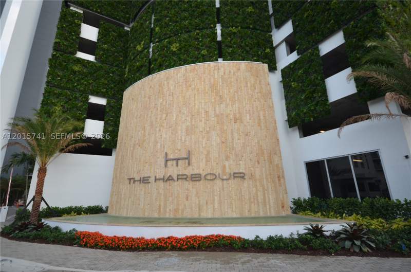 2 bedroom Condominium at 16385 Biscayne Blvd 519, The Harbour South Condo, North Miami Beach — photo 2