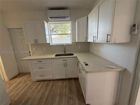 1760 NW 84th St, Miami FL - photo 11 of 22