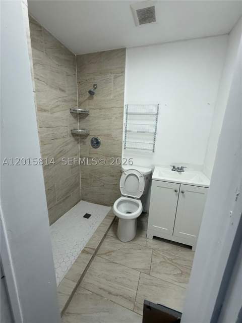 1760 NW 84th St, Miami FL - photo 13 of 22