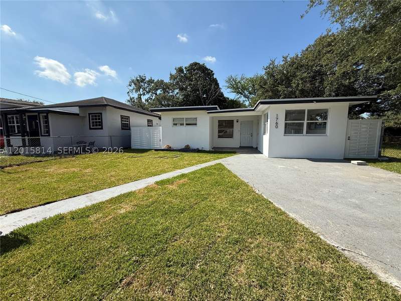 4 bedroom SingleFamilyResidence at 1760 NW 84th St, Rev Pl Of Victoria Height, Miami — photo 4