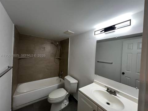8411 NW 8th St 105, Miami FL - photo 8 of 11