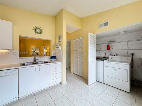 6466 SW 130th Pl 902, Miami FL - photo 11 of 23
