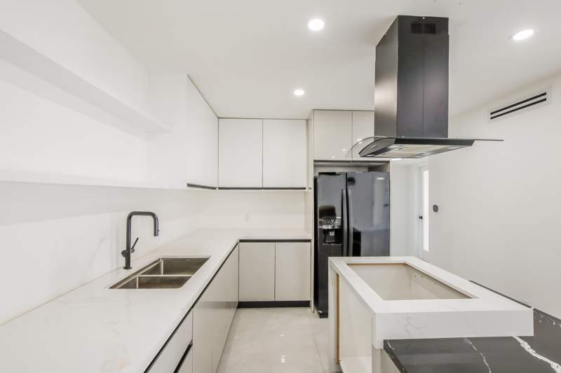 4 bedroom SingleFamilyResidence at 4701 SW 7th Street, Bowman Heights, Miami — photo 5