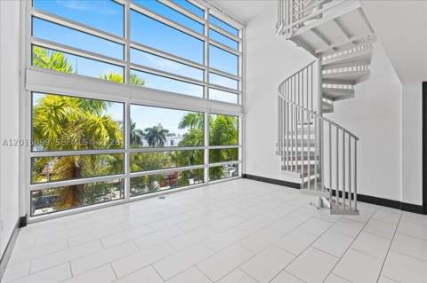 421 Meridian Ave 19, Miami Beach FL - photo 23 of 32