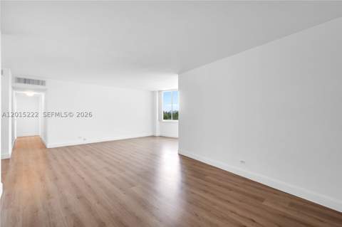 7441 Wayne Ave 4G, Miami Beach FL - photo 7 of 38