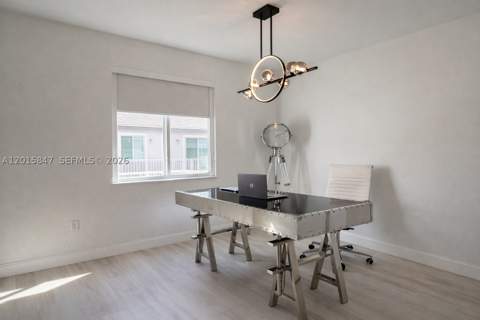 686 SE 13th Ct, Homestead FL - photo 10 of 12