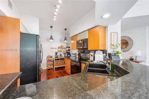 3165 NE 184th St 6304, Aventura FL - photo 10 of 32