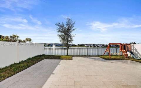 3460 W 103rd Ter, Hialeah FL - photo 7 of 50