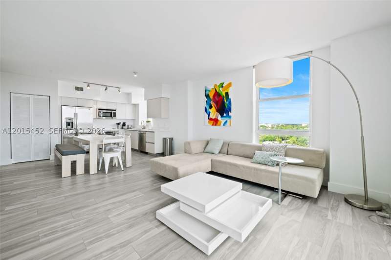 1 bedroom Condominium at 4250 Biscayne Blvd 1009, 4250 Biscayne Boulevard C, Miami — photo 2