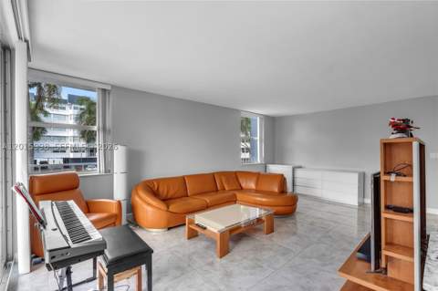 16565 NE 26th Ave 2B, North Miami Beach FL - photo 7 of 45