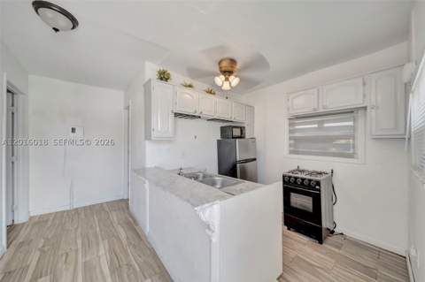 2890 NW 160th St, Miami Gardens FL - photo 21 of 40